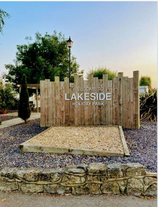 8 Berth Caravan,Pet Friendly. Merston المظهر الخارجي الصورة